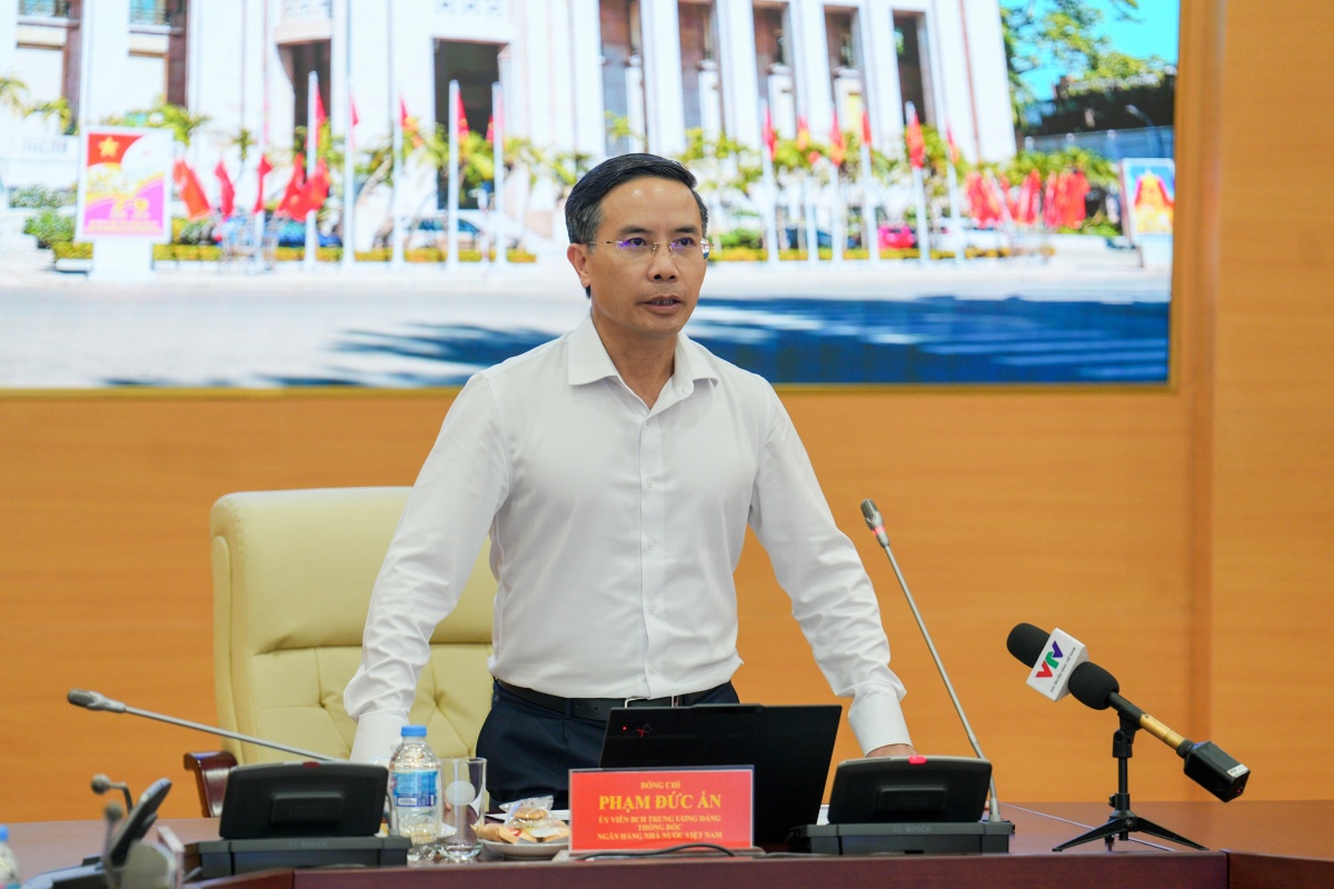 Ngân hàng cam kết giảm lãi suất sau cuộc họp với tân Thống đốc Ngân hàng Nhà nước